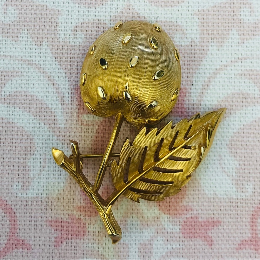 Gold Trifari Brooch